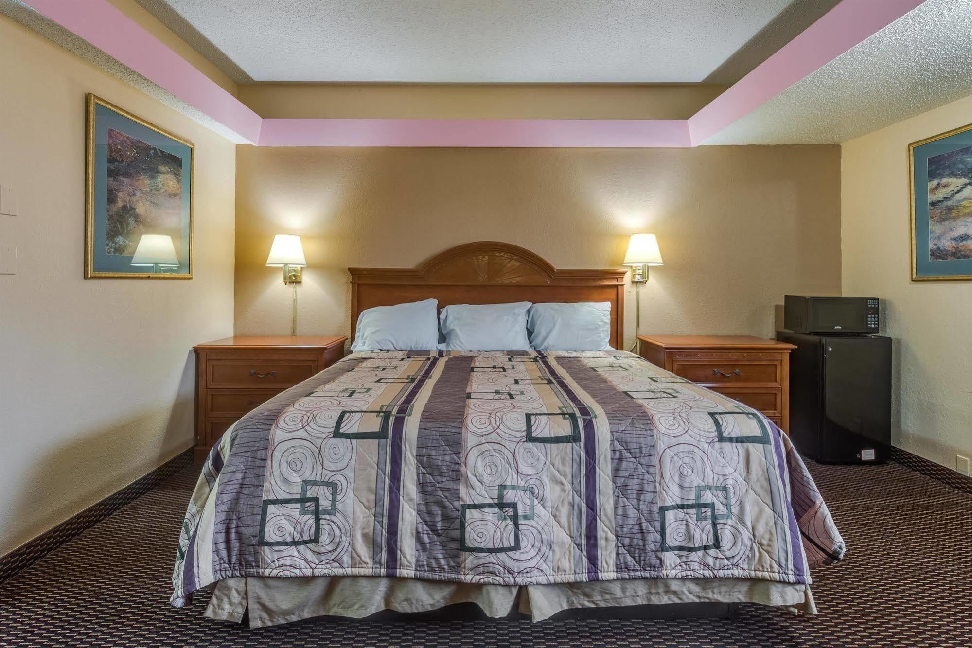 Travelers Inn Midwest City Eksteriør bilde