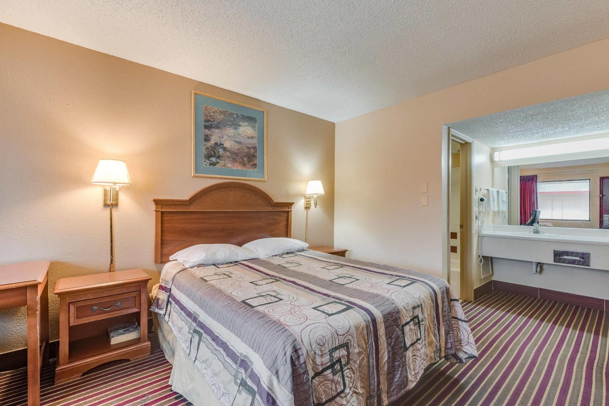 Travelers Inn Midwest City Eksteriør bilde